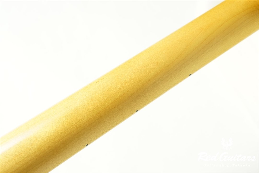 Model JM. Glassy #093 - Ice Blue Metallic